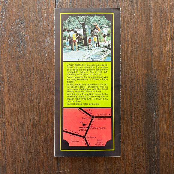 1970's Magic World Pigeon Forge Tennessee Vintage Travel Brochure with Park Map - Picture 3 of 13